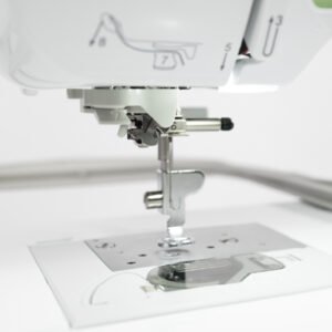Bordadora Semi Profesional Brother BP1530L 1 Aguja 258 Diseños Blanco_2